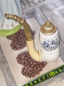 Vintage Avon Dutch Pipe Cologne Decanter from the 1970s. postage available