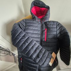 Ladies jacket brand new