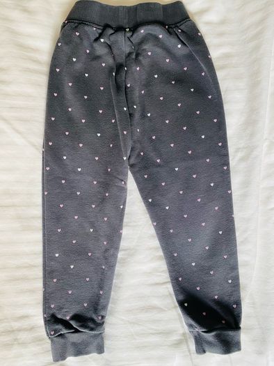 Grey sweat pants with hearts