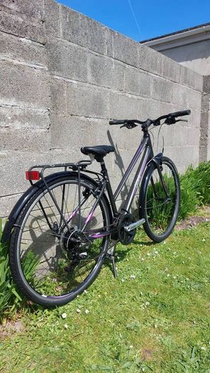 Giant Escape Hybrid bike - Size Small/16" - Commuting bike - Fully serviced - Excellent condition