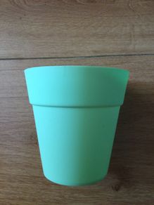 Plastic Plant pots