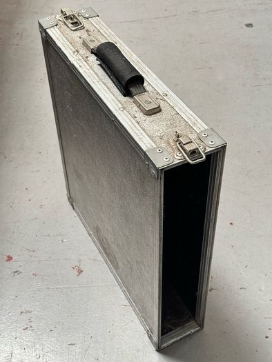 Metal Amplifier Carrying Case