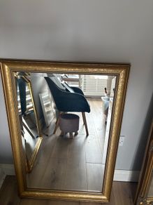 mirror
