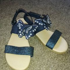 Girls sandals