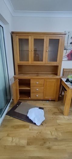Kitchen dresser