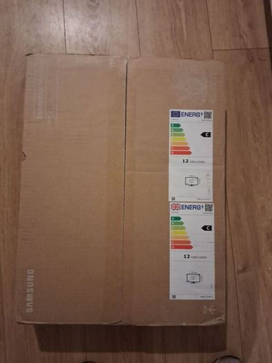 Samsung computer monitor - S4 /24"