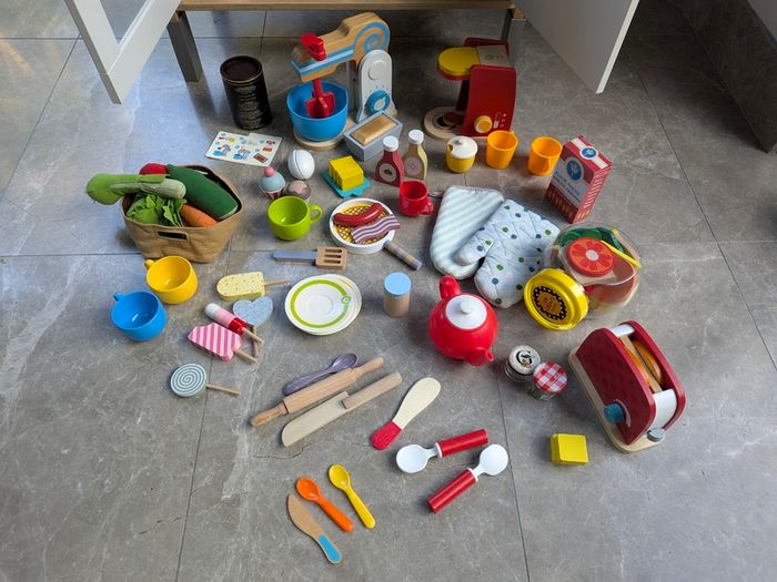 Ikea Play Kitchen + Accessories