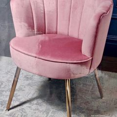 Hannah Velvet Shell Chair - Blush (Brand New & Boxed