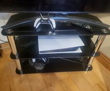 Black glass TV stand