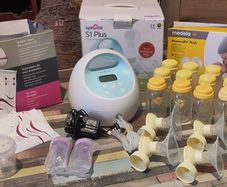 Electric Breast Pump and Pumping Gear Large Bundle