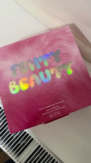Fenty beauty new shimmer puff