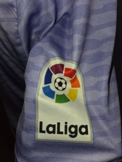 Barcelona 2021/22 Away Jersey - Medium size