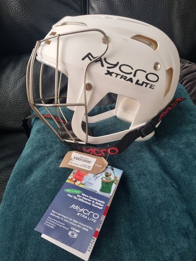 Hurling helmet