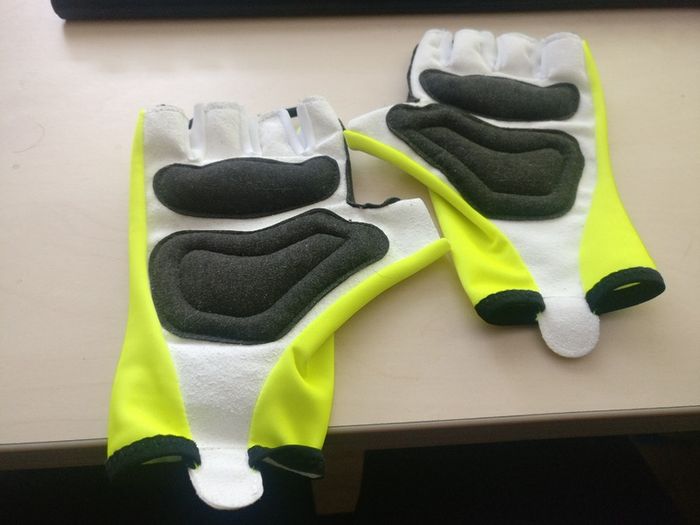 Bemme Cycling gloves - yellow / fluo