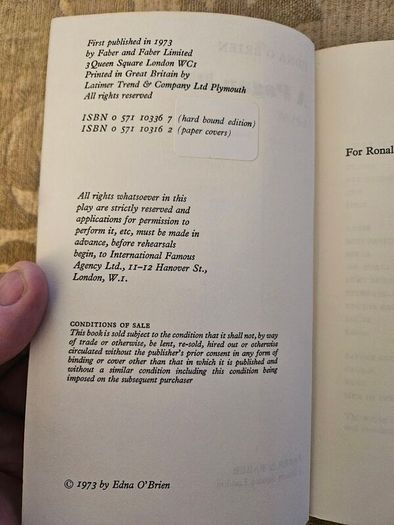 Edna O'brien. A Pagan Place. A Play. First Edition Paperback In Good Condition.  See Photos For Same.