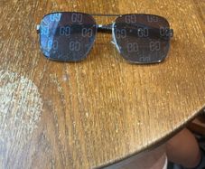 gucci sunglases authentic