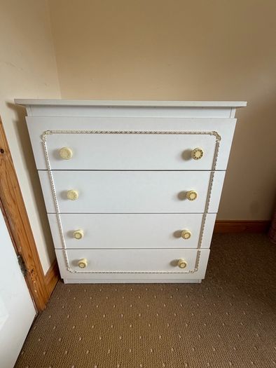 Dressing table four drawers
