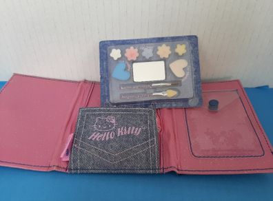 New wallet Hello Kitty with eye shadow tag attached