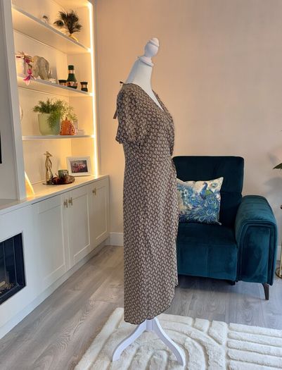 Brand New Emery Rose Wrap Front Geometric Midi Dress - Size M / UK 10 / EU 38