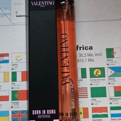 Valentino Uomo Born in Roma Intense Eau De Parfum in 10ml