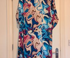 Gorgeous swirl print side slit midi dress from Jenerique