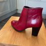 Leather ankle boots Image 4