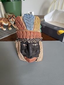 African carving
