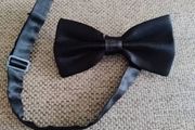 Bow Tie black adjustable in excellent condition adult size FREE STANDARD POSTAGE INCLUDED