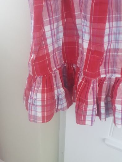 Gorgeaus summer dress.