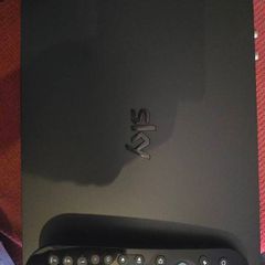 Sky Q Box