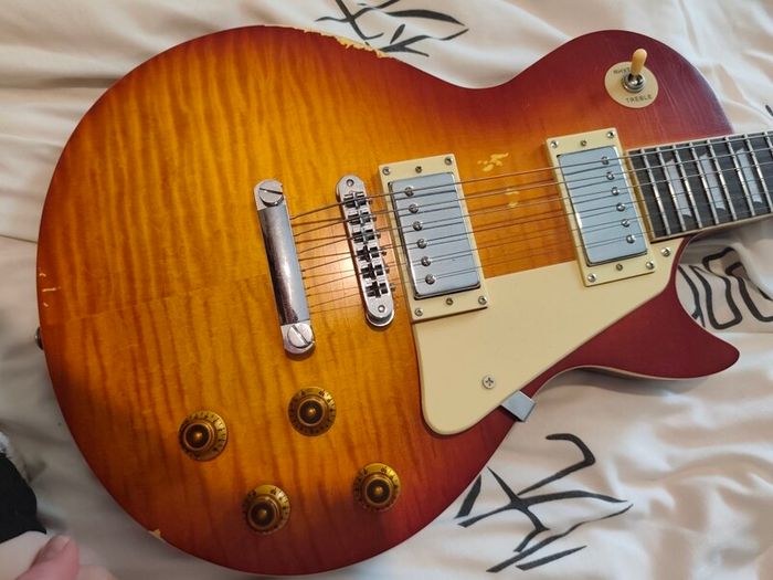 1959 Gibson Les Paul Standard "Pearly Gates" Copy.