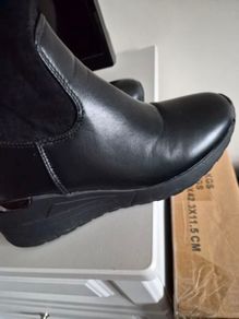 knee high boots
