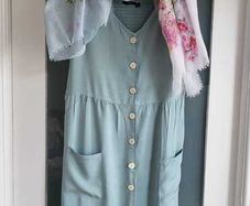 KRABI acqua button front midi Sz 46 (Fit 16-18UK)