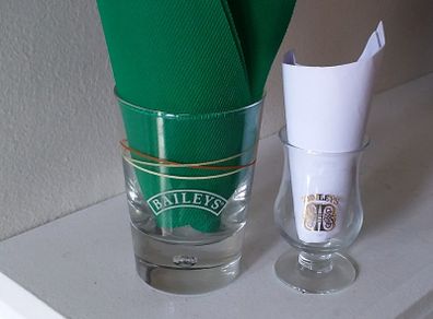 SALE ------ Baileys Irish Cream Liqueur Glasses (3)