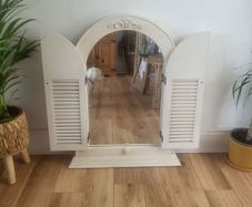 shutter mirror