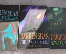 3 Darren Shan Books (26251)