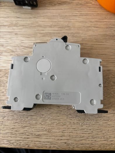Abb Sn201 D16 & C16 Mcbs  16a 1pn 7 Brand New D16