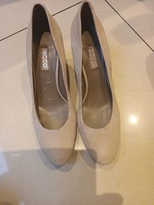 Ecco Suede Shoes.  S.40- 7. B.N.W.T