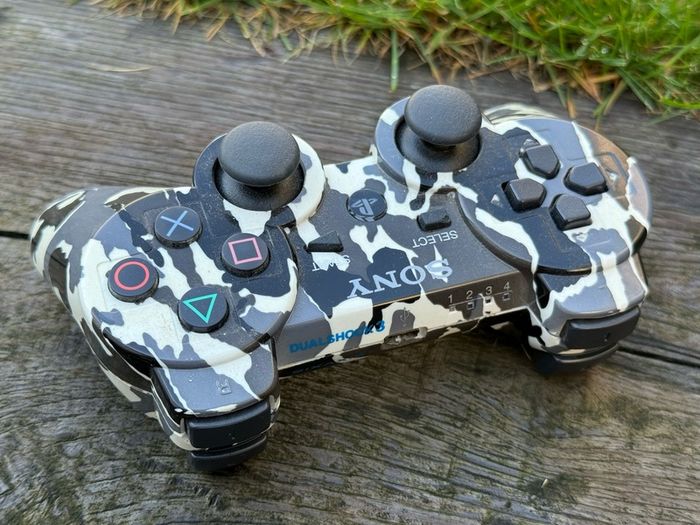 Official Sony PlayStation 3 DualShock 3 Wireless Controller - Urban Camo Edition