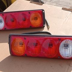 Universal 4-Chamber 12V Rear Tail Light Clusters