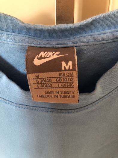 nike t-shirt blue