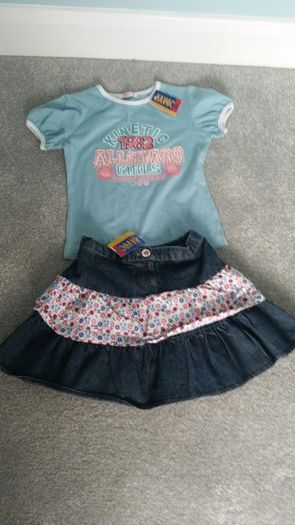 Girls clothes