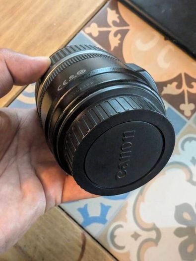 Canon EFS 17-85mm lens 1:4-5.6 IS USM