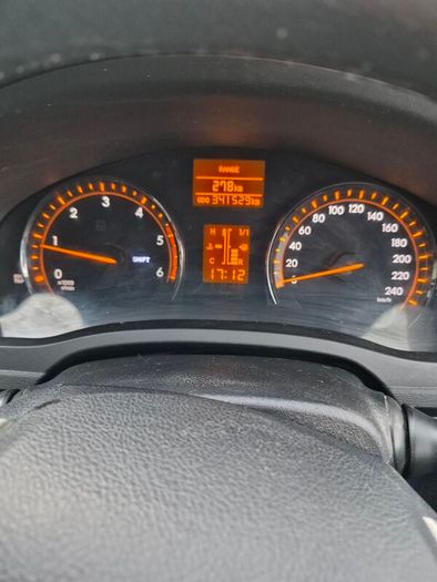 2010 Toyota Avensis