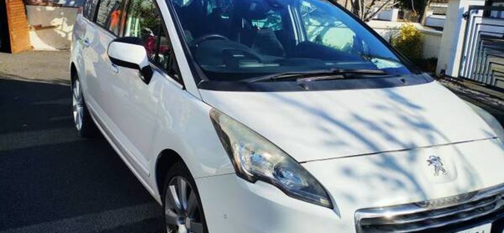 2016 Peugeot 5008