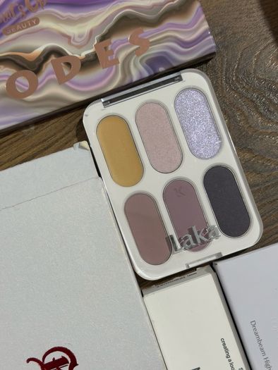 Korean makeup