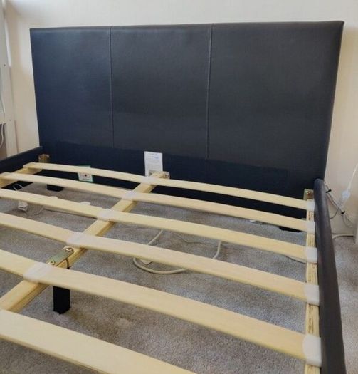 Small Double Bed Frame 4ft (120 195 cm) Excellent Condition