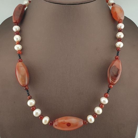 Vintage African Carnelian & Fresh Water Authentic Pearl Necklace