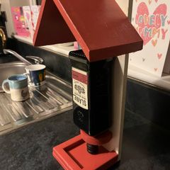 bird feeder