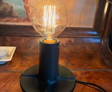 Edison style lamp
